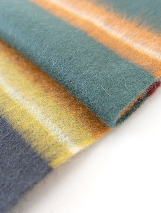 BEGG&CO/ベグアンドコー　カシミアマフラー/マルチボーダー　beg502403-マルチカラー