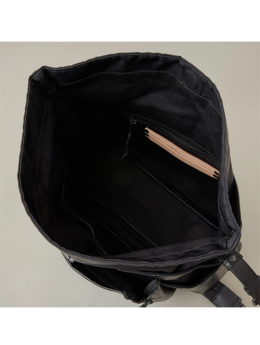 cornelian taurus by daisuke iwanaga コーネリアンタウラス　ショルダーバッグ/athletic shoulder　cor501210-ブラック