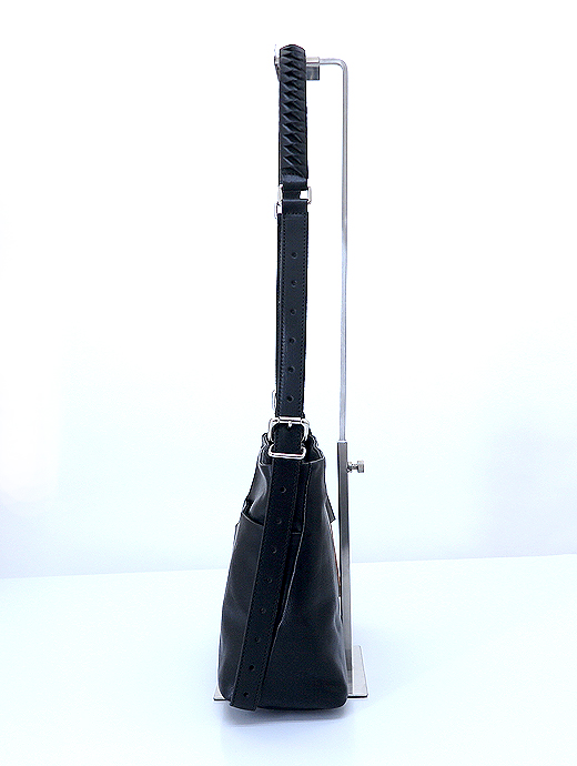 cornelian taurus by daisuke iwanaga コーネリアンタウラス バイダイスケイワナガ parallel shoulder SP/ショルダーバッグ　cor521803-ブラック
