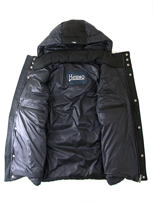 HERNO/ヘルノ　軽量フーデッドダウンベスト　her462001-ブラック