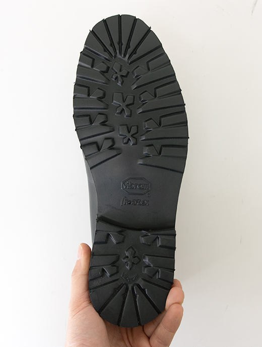 IL MOCASSINO/イル・モカシーノ　超軽量コインローファー/Vibram Morflex Sole　ilm500802-ブラック