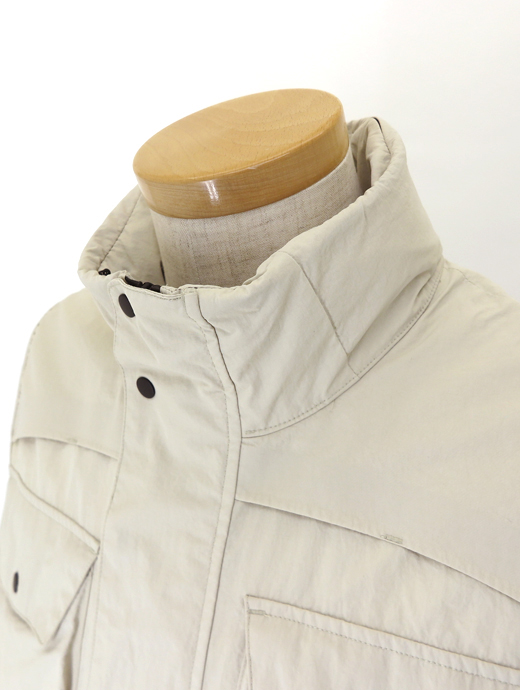 JG1/ジェイ・ジー・ワン　ナイロンフィールドベスト　jgo5022402-オフベージュ