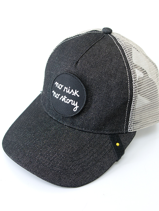 Just Hat/ジャスト ハット　ワッペン交換式トラッカーキャップ　jus501211-ブラックデニム