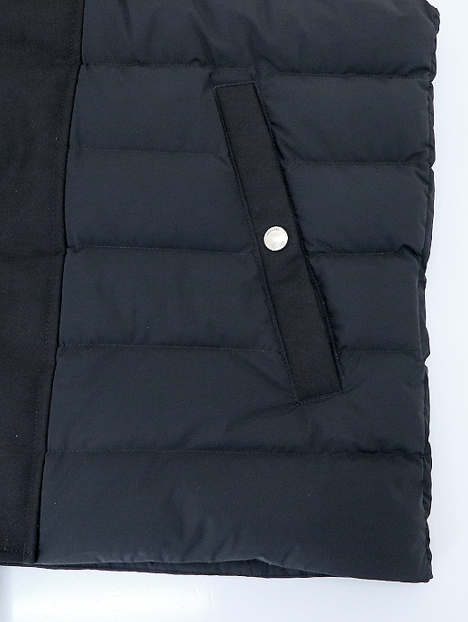 MACKAGE/マッカージュ　ダウンベスト/BRODY-Z　mcg522002-ブラック