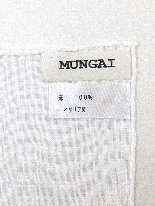 MUNGAI　ムンガイ　ポケットチーフ　リネン　mug321802-ホワイト